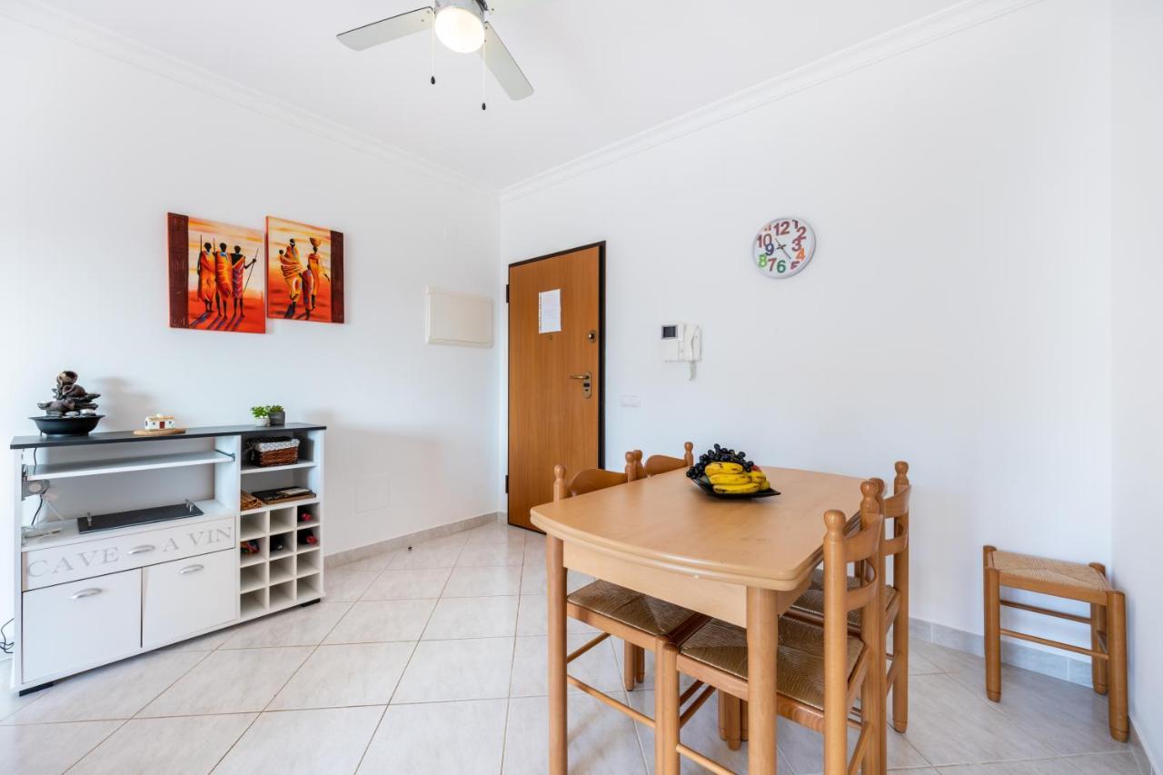 Bernies Folly Apartment Armacao de Pera Exterior photo